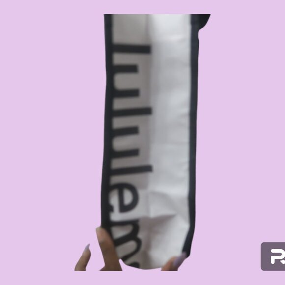 Lululemon Athletica dust bag, shoe bag in black and white size one size. - Picture 6 of 6